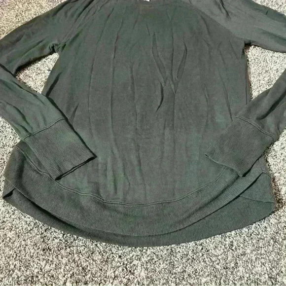 Athleta Women's Size Oversized  Pullover Sweater Green Long Sleeve Size XXS - Picture 5 of 12